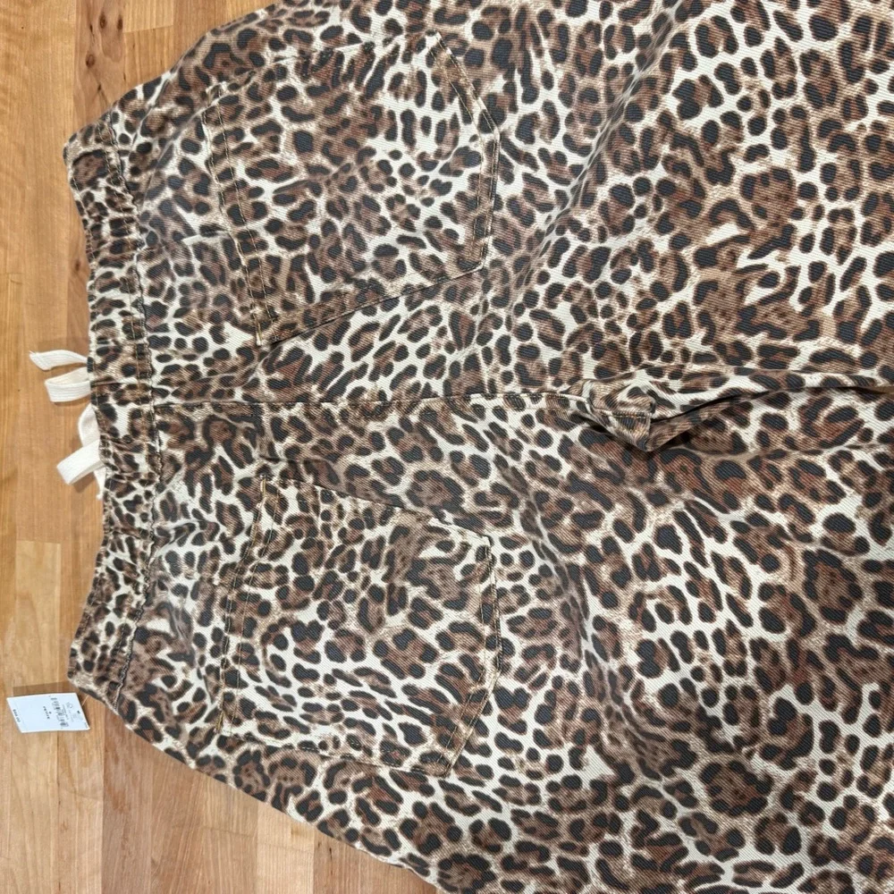 GAP Leopard Print Wide Leg Pants Tan Black barrel parachute leg 2 petite western - Picture 7 of 16